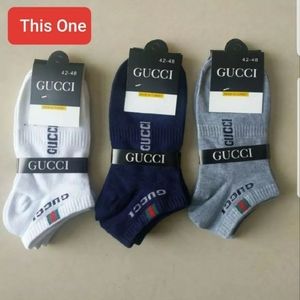 Brand New Gucci Ankle Socks (White 2 Pair)